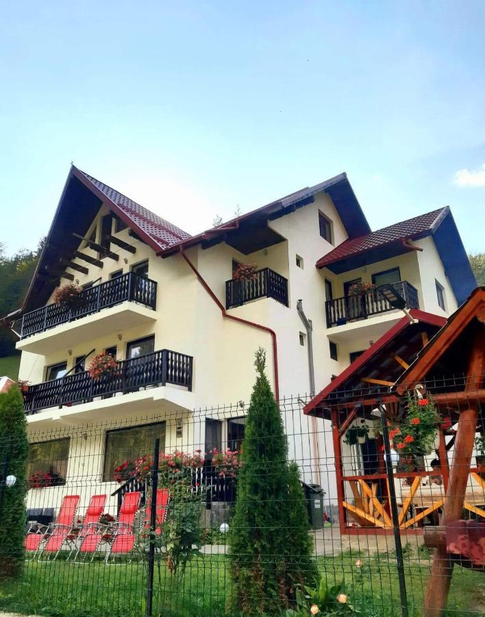 La Cascade 2 Hotel Moeciu De Sus Exterior foto